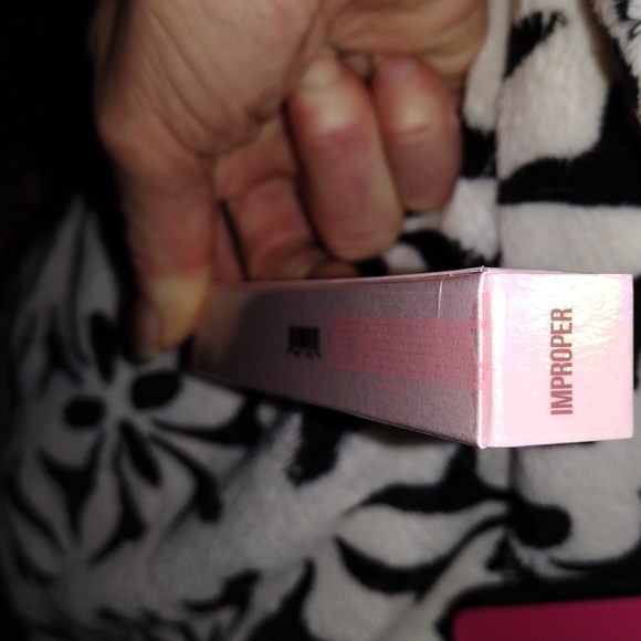 NIB🔥"Improper" 😍Beautiful 2024  Supreme Gloss by Jeffree Star💋 - Picture 11 of 11